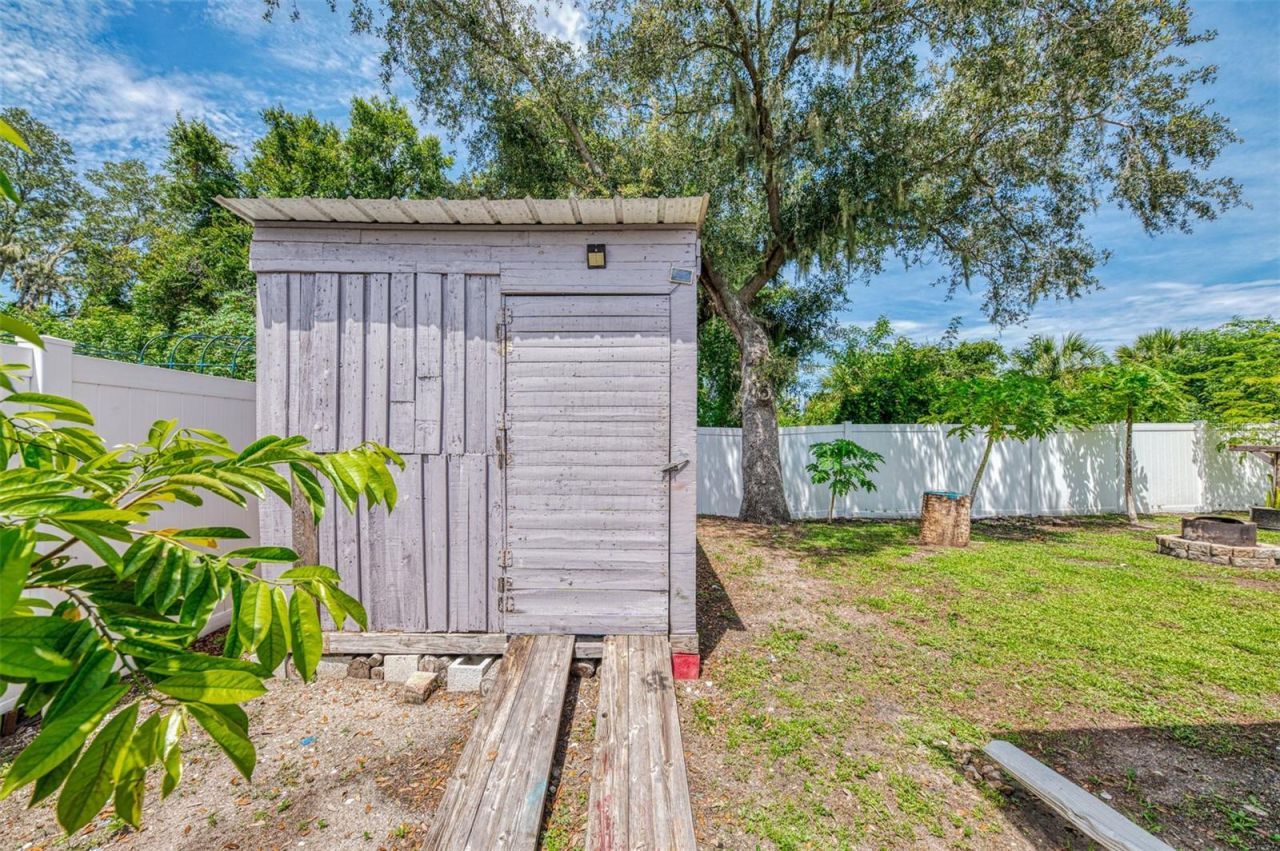 9311 27th Avenue E, Palmetto, FL 34221 Photo