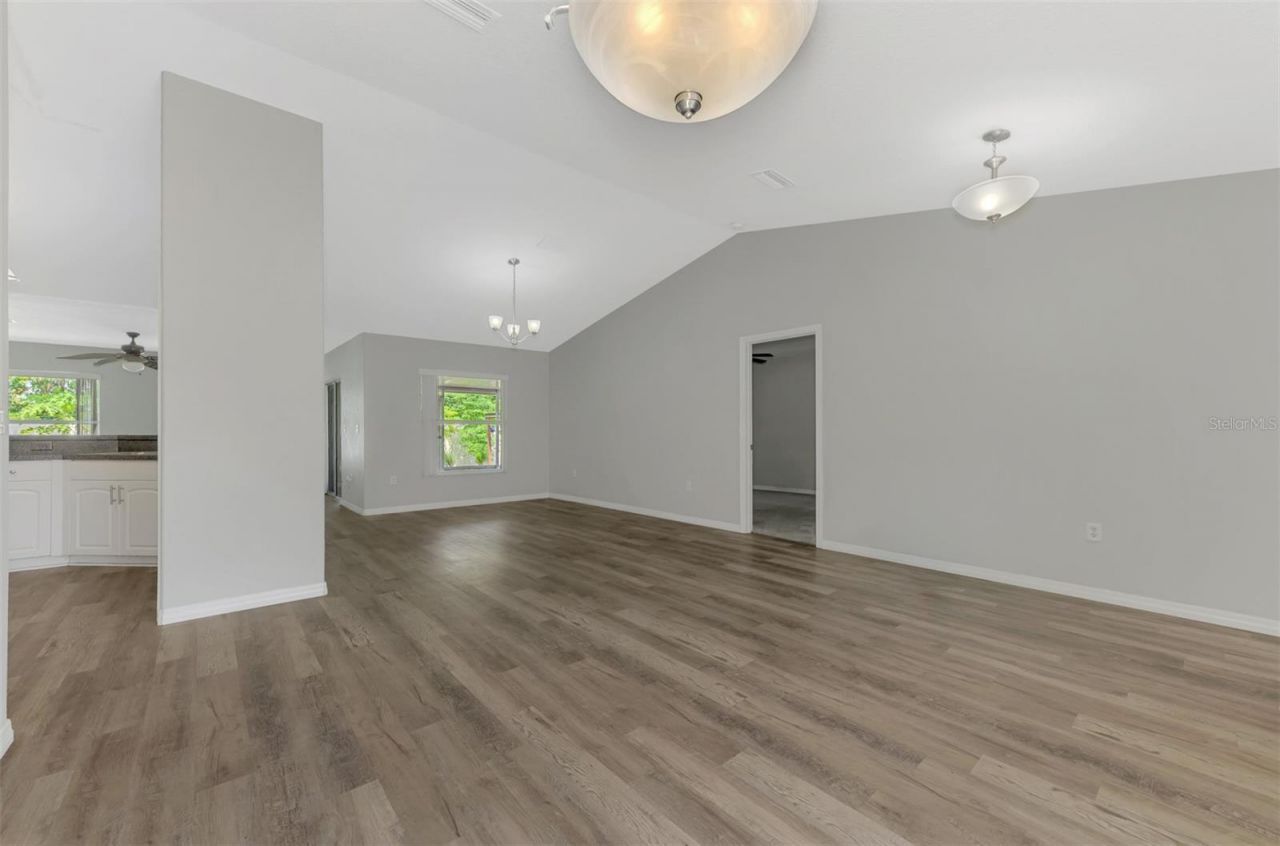 9311 27th Avenue E, Palmetto, FL 34221 Photo