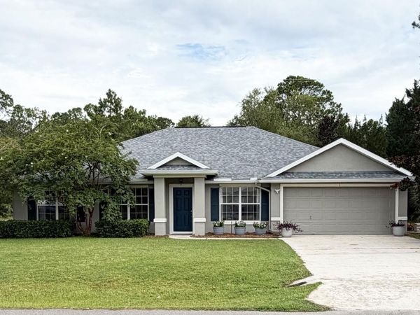 1 SLEEPING BEAUTY PLACE , PALM COAST, FL 32164
