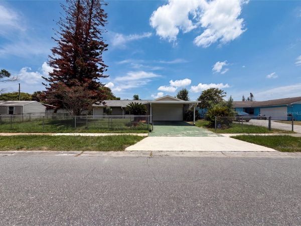855 MURDOCK BOULEVARD , ORLANDO, FL 32825