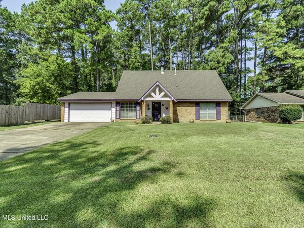 4737 Sherbrook Drive, Jackson, MS 39212