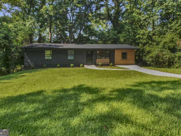 2461 Bouldercliff Way SE, Atlanta, GA 30316
