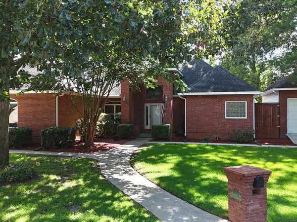 111 Charleston Court, Warner Robins, GA 31088