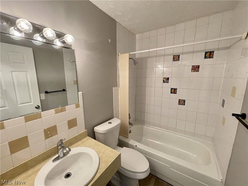 480 Massillon Road, Unit L, Akron, OH 44306 Photo 5