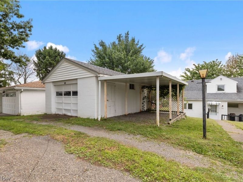 560 Hill Street, Rayland, OH 43948 Photo 4