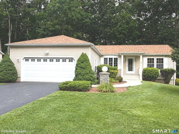 9 Paint Brush, Montville, CT 06382