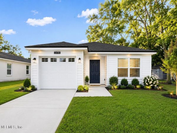 8040 SISKIN Avenue, Jacksonville, FL 32219