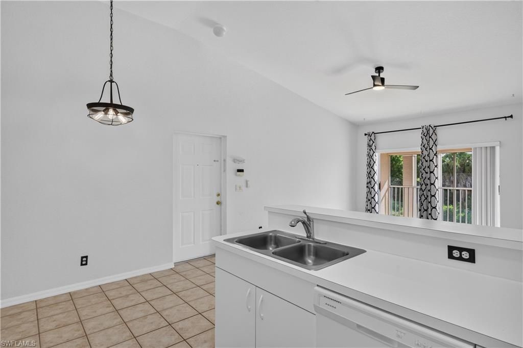 27103 Matheson Ave, Unit 206, Bonita Springs, FL 34135 Photo