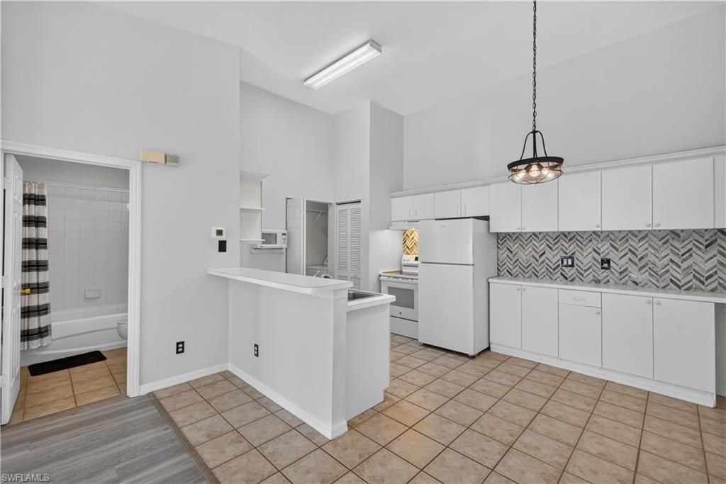 27103 Matheson Ave, Unit 206, Bonita Springs, FL 34135 Photo