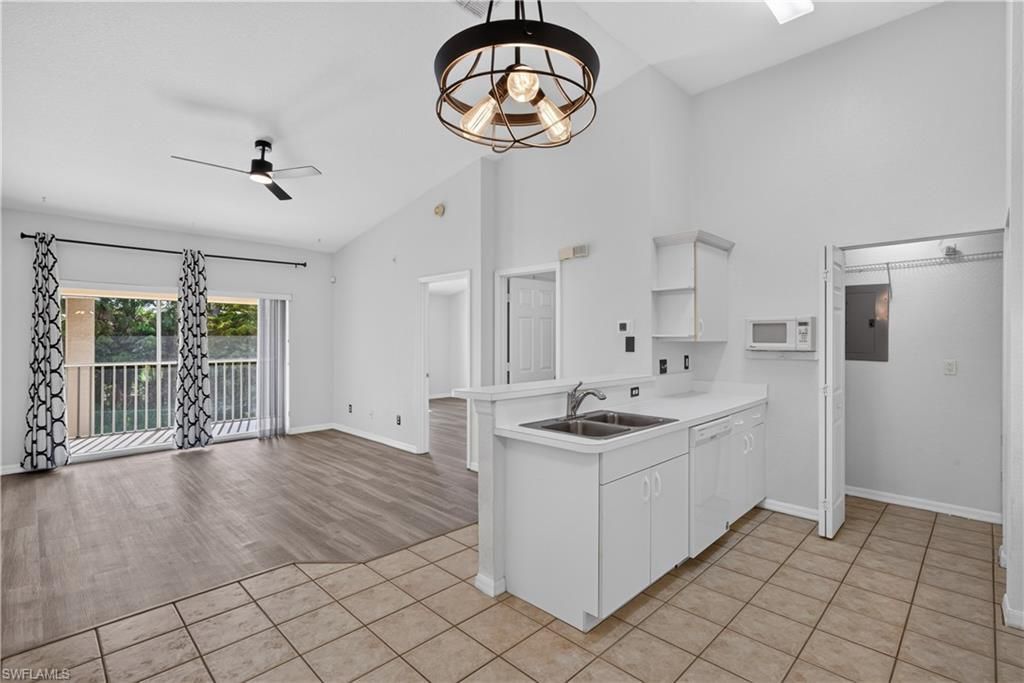 27103 Matheson Ave, Unit 206, Bonita Springs, FL 34135 Photo
