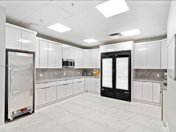 11601 Red Rd , Miramar, FL 33025