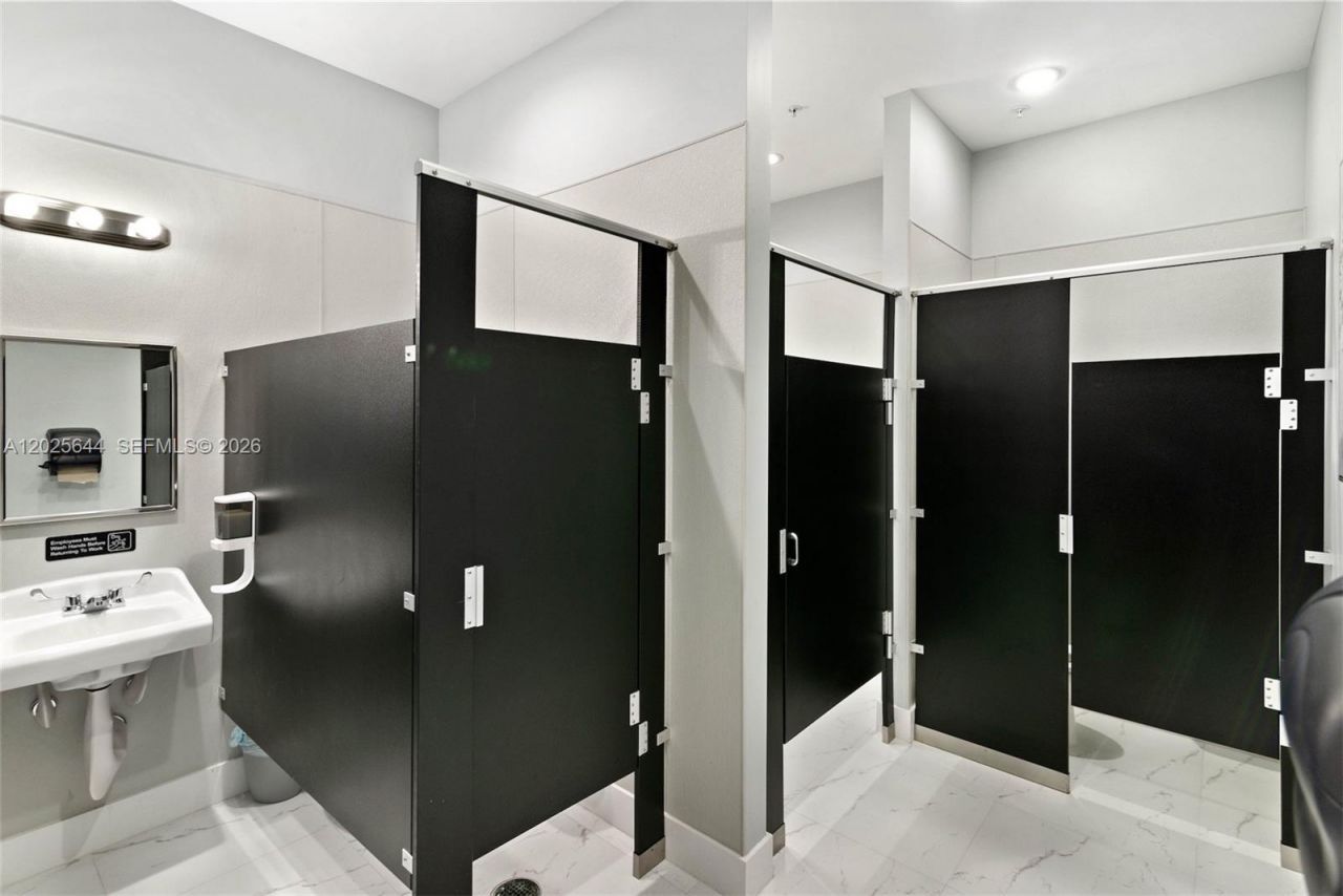 11601 Red Rd , Miramar, FL 33025 Photo