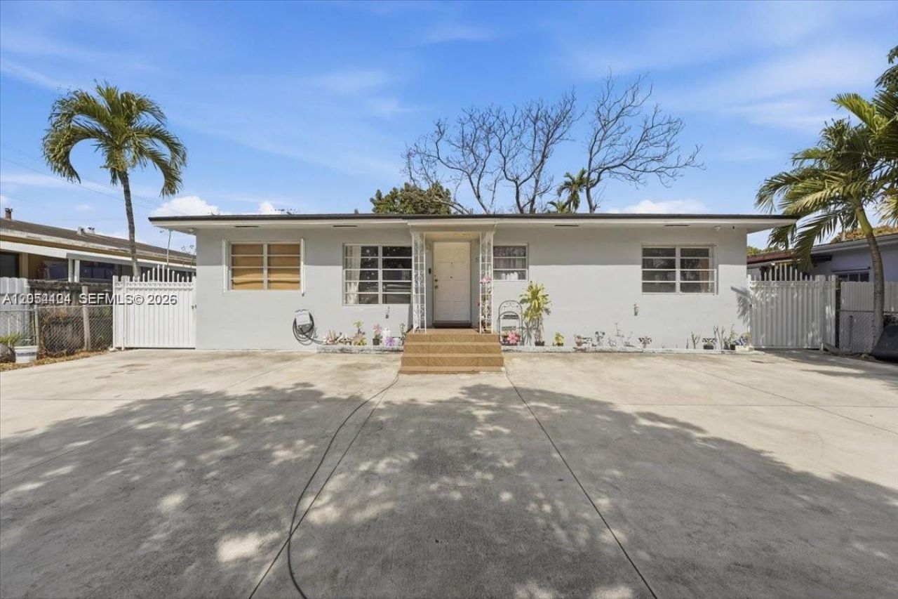 Please Call For Address, Hialeah, FL 33013 Photo