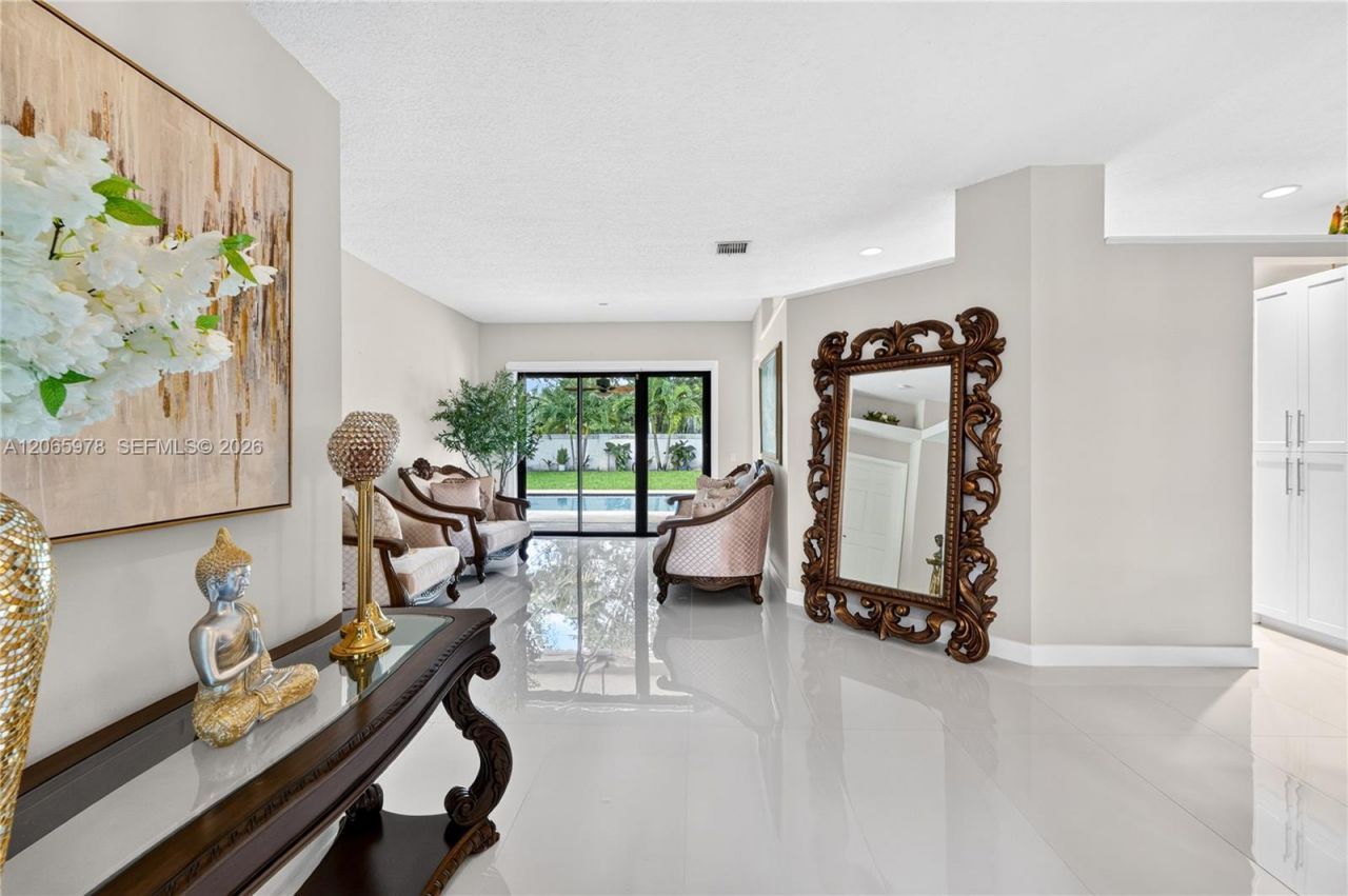 12617 NW 23rd St, Pembroke Pines, FL 33028 Photo