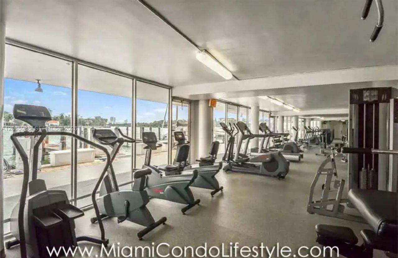 900 Bay Dr, Unit 207, Miami Beach, FL 33141 Photo