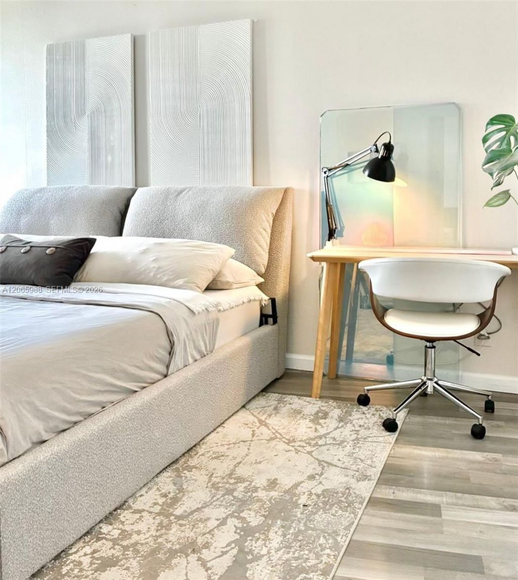 900 Bay Dr, Unit 207, Miami Beach, FL 33141 Photo