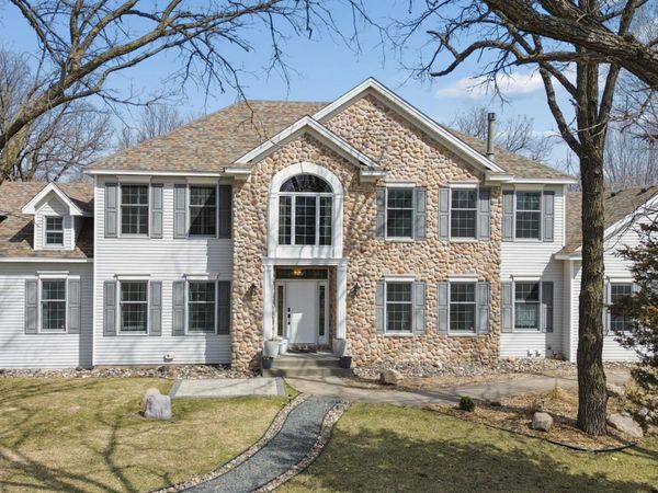 8781 Royal Court NW, Anoka, MN 55303
