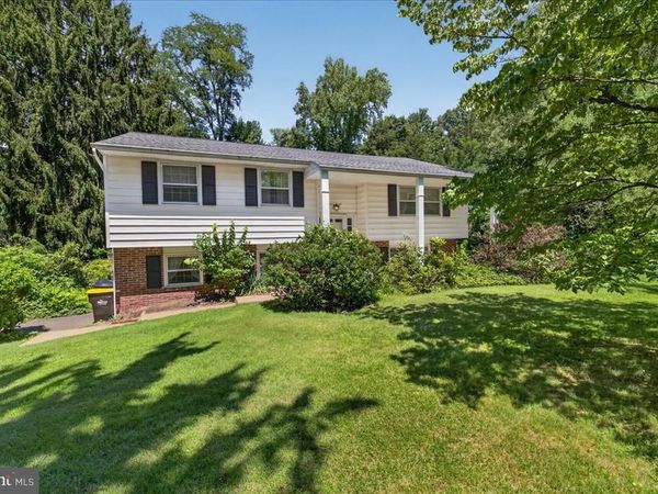 74 GLEN DRIVE, YARDLEY, PA 19067