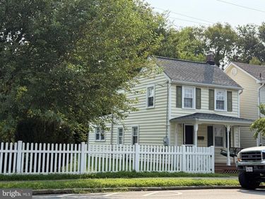 1813 WASHINGTON AVENUE, FREDERICKSBURG, VA 22401