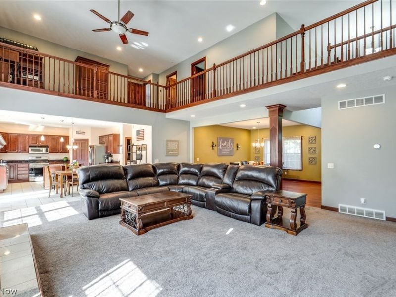 8493 Deacon Avenue NW, North Canton, OH 44720 Photo 12