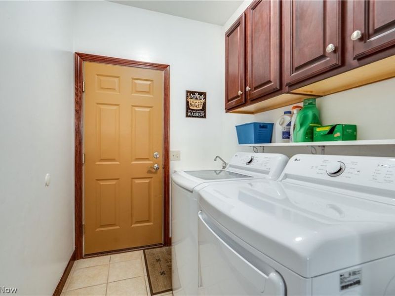 8493 Deacon Avenue NW, North Canton, OH 44720 Photo 19