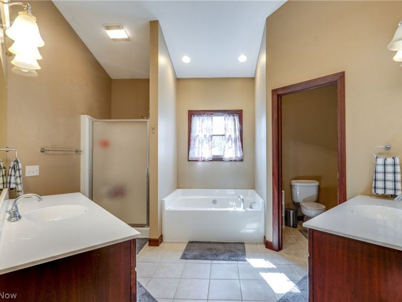 8493 Deacon Avenue NW, North Canton, OH 44720 Photo 22