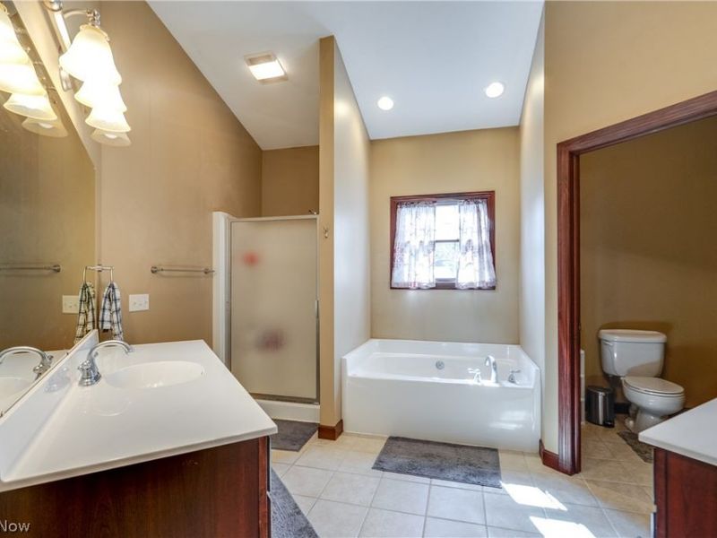 8493 Deacon Avenue NW, North Canton, OH 44720 Photo 23