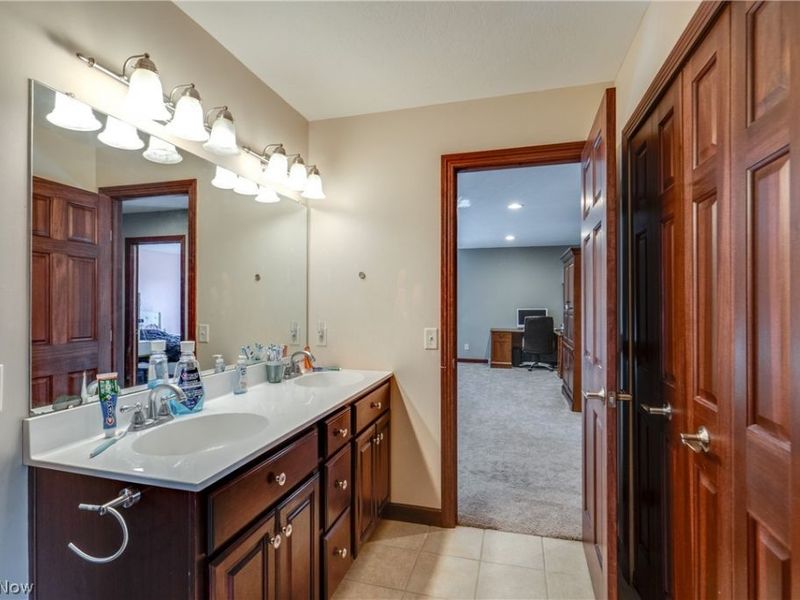 8493 Deacon Avenue NW, North Canton, OH 44720 Photo 29