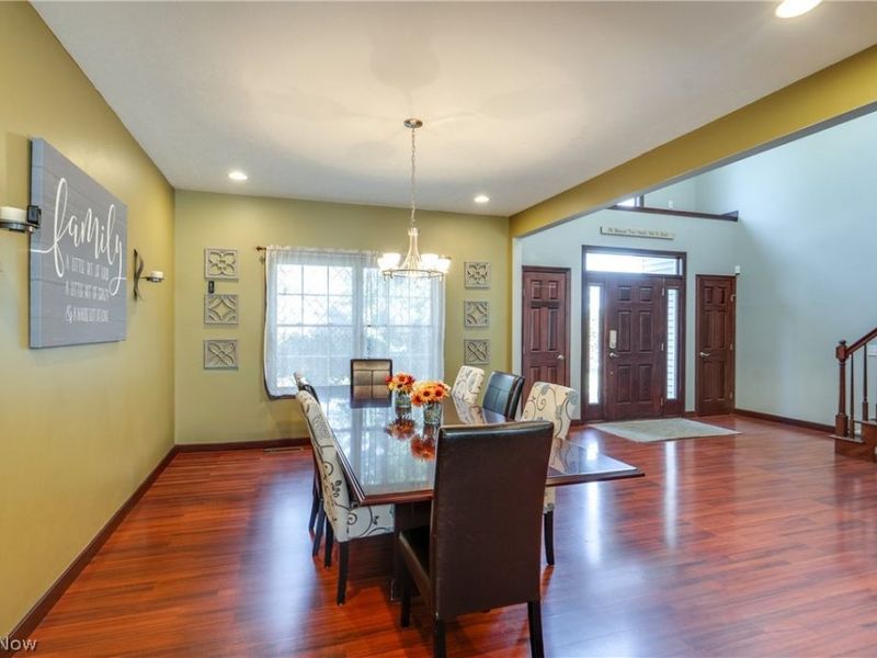 8493 Deacon Avenue NW, North Canton, OH 44720 Photo 6