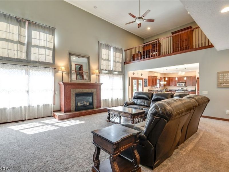 8493 Deacon Avenue NW, North Canton, OH 44720 Photo 7