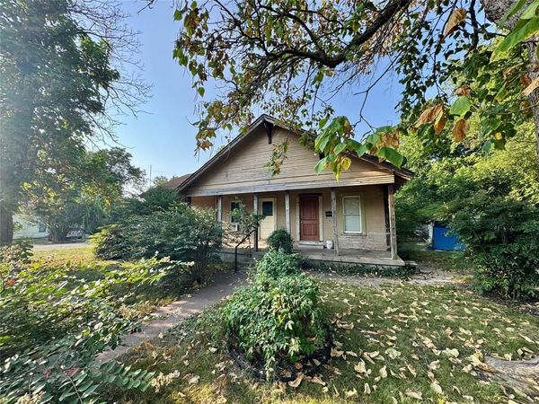 1201 Market Street W, Honey Grove, TX 75446
