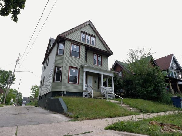 3221 W Michigan STREET, Milwaukee, WI 53208