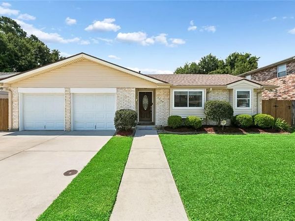 5708 CAMPHOR Street , Metairie, LA 70003