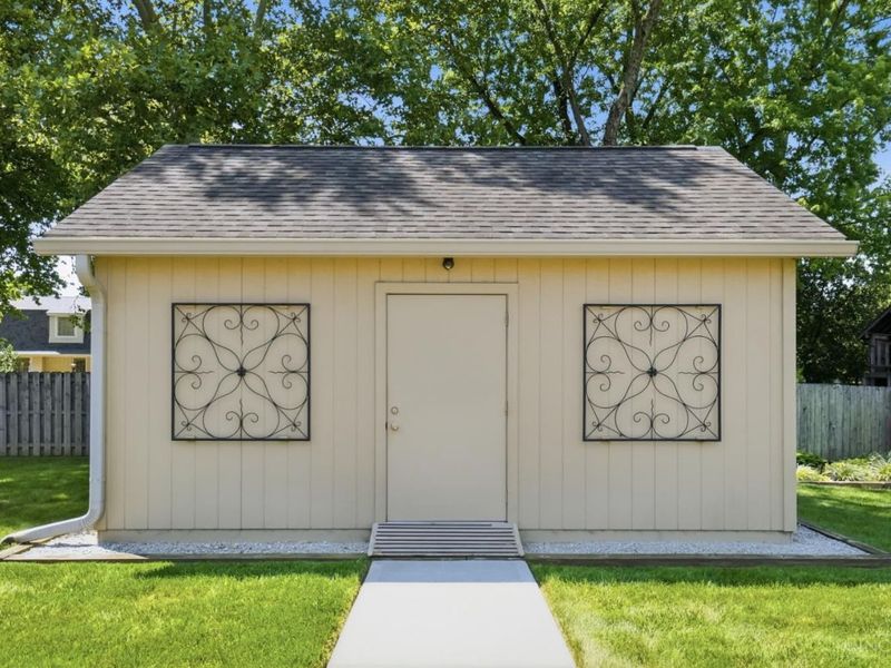 1080 Heathshire Drive, Centerville, OH 45459 Photo 62