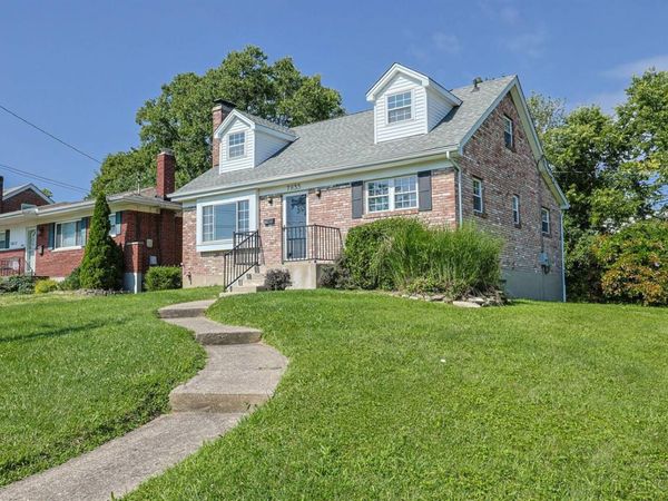 7833 Spirea Drive, Sycamore Twp, OH 45236