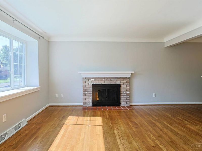 7833 Spirea Drive, Sycamore Township, OH 45236 Photo 8
