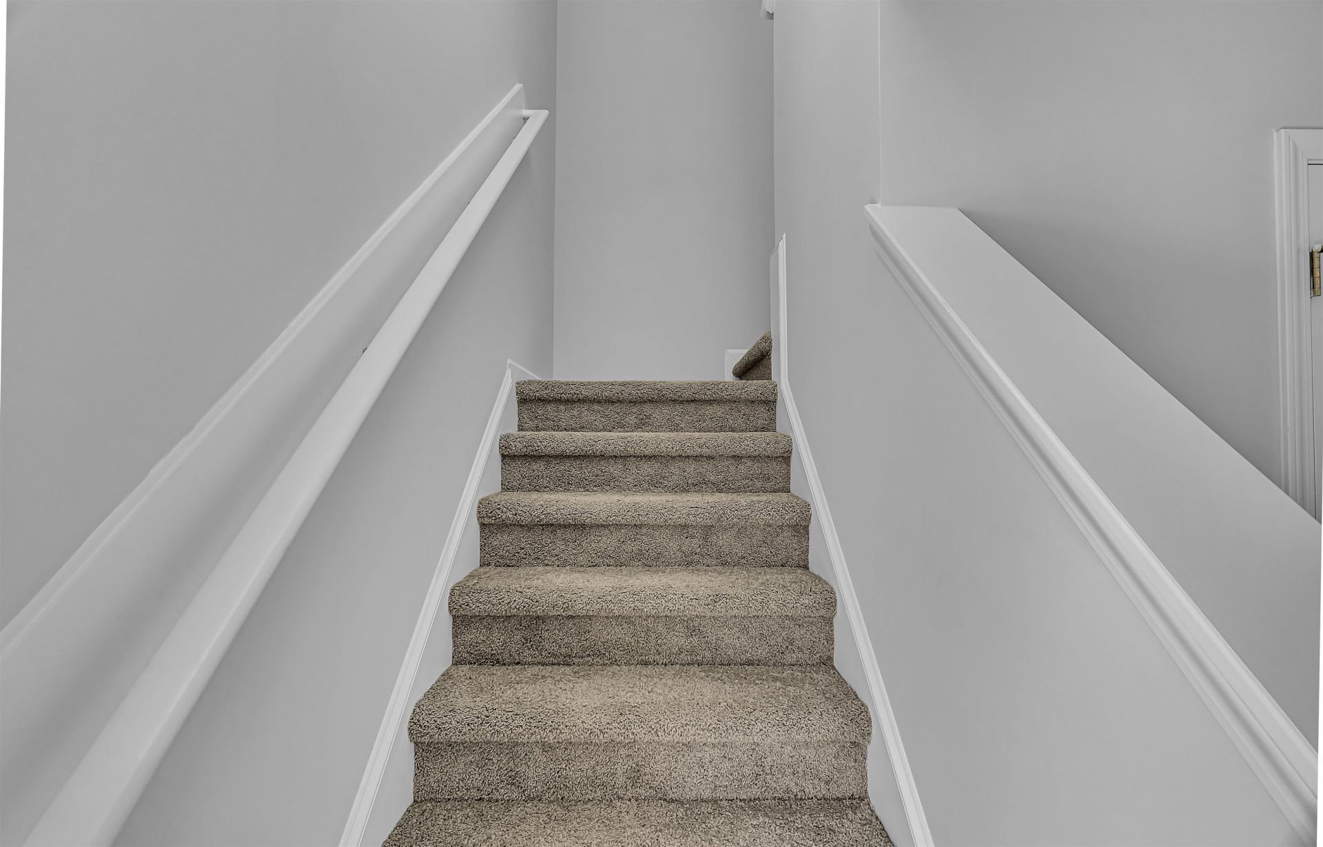 947 Caswell Dr. Photo 13
