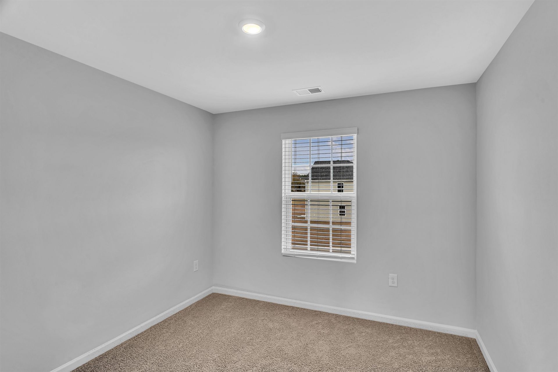947 Caswell Dr. Photo 24