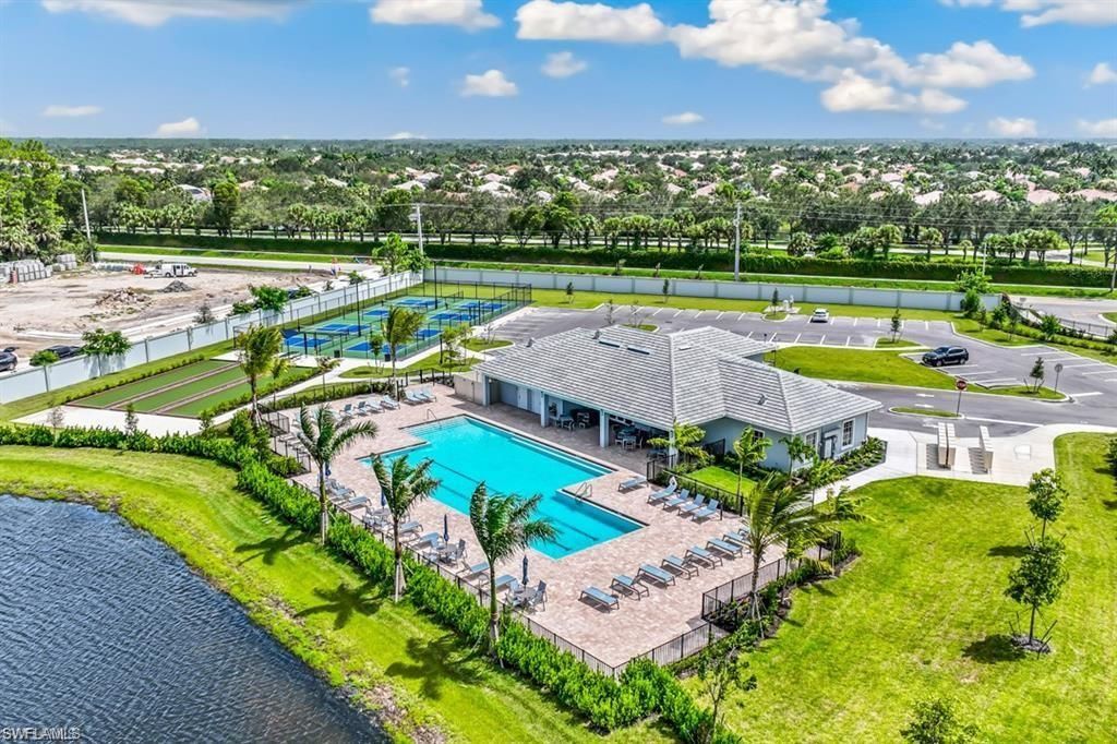 426 Tamarindo Ln , Naples, FL 34114 Photo