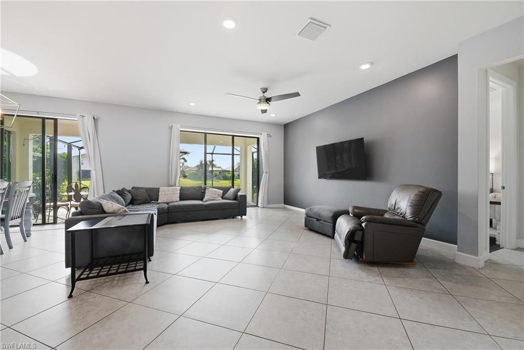 2133 Clementine St, Naples, FL 34120 Photo