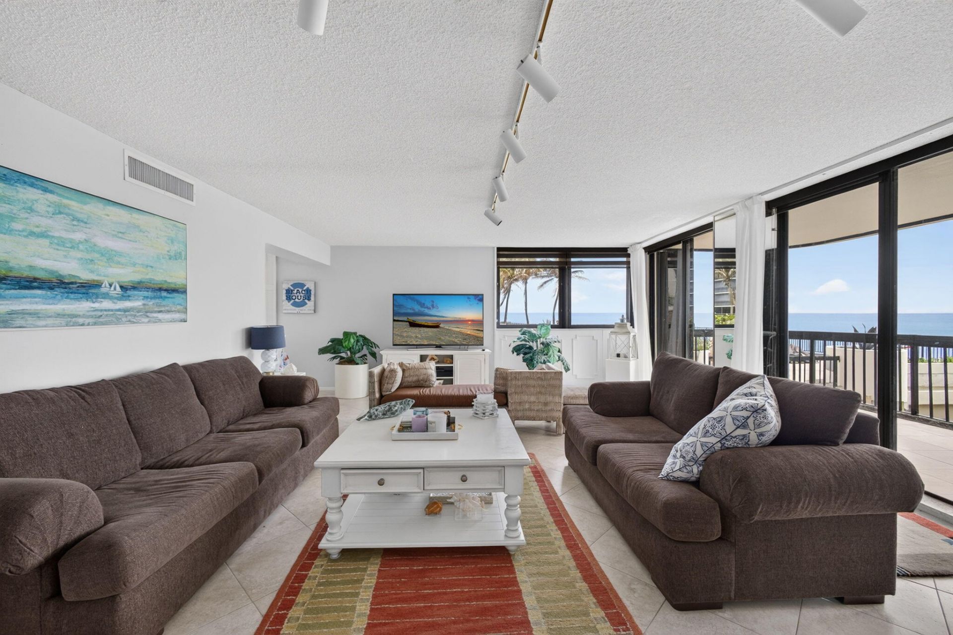 5380 N Ocean Drive, Unit 2e, Riviera Beach, FL 33404 Photo