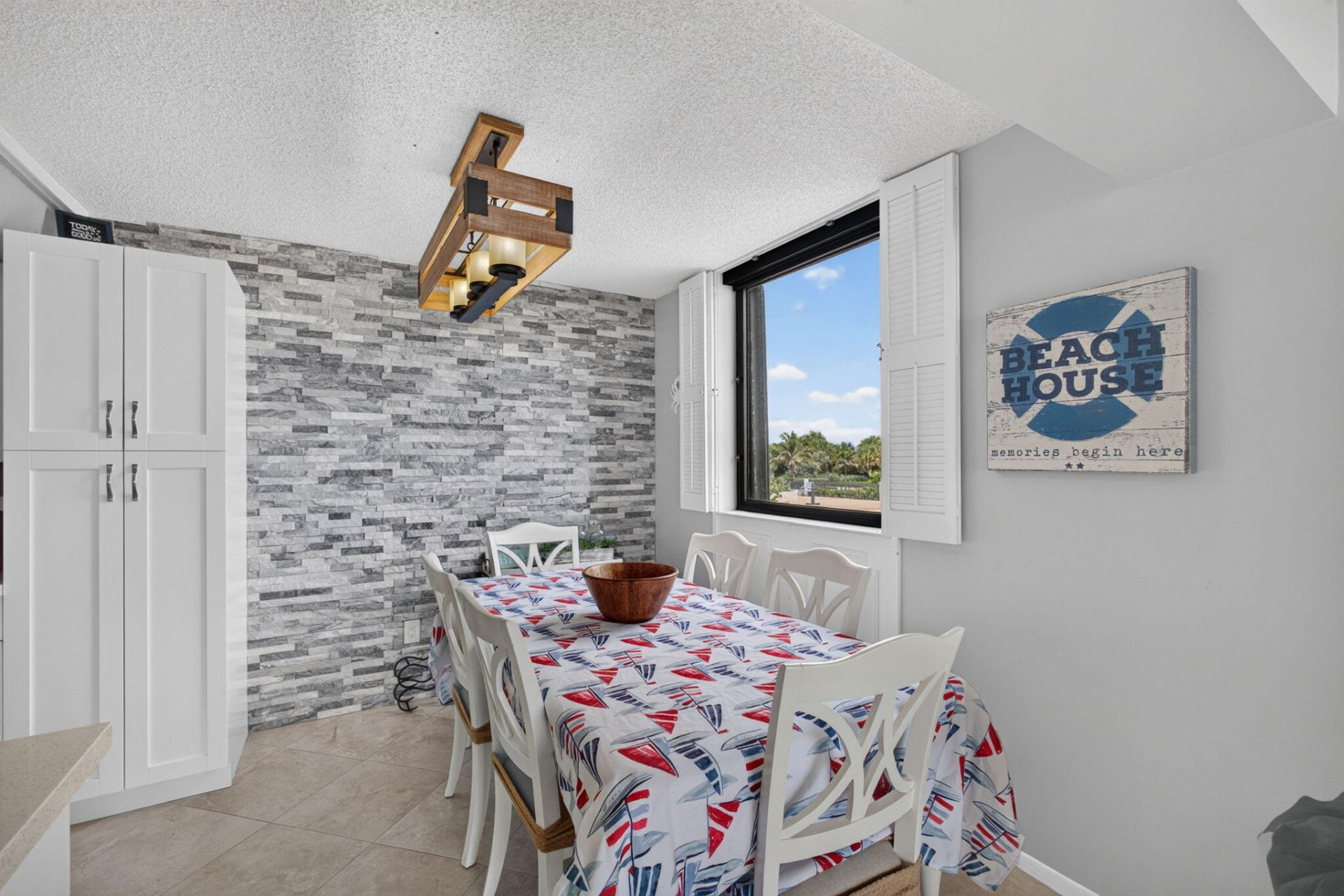 5380 N Ocean Drive, Unit 2e, Riviera Beach, FL 33404 Photo