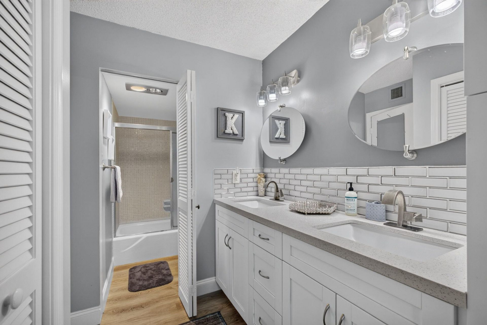 5380 N Ocean Drive, Unit 2e, Riviera Beach, FL 33404 Photo