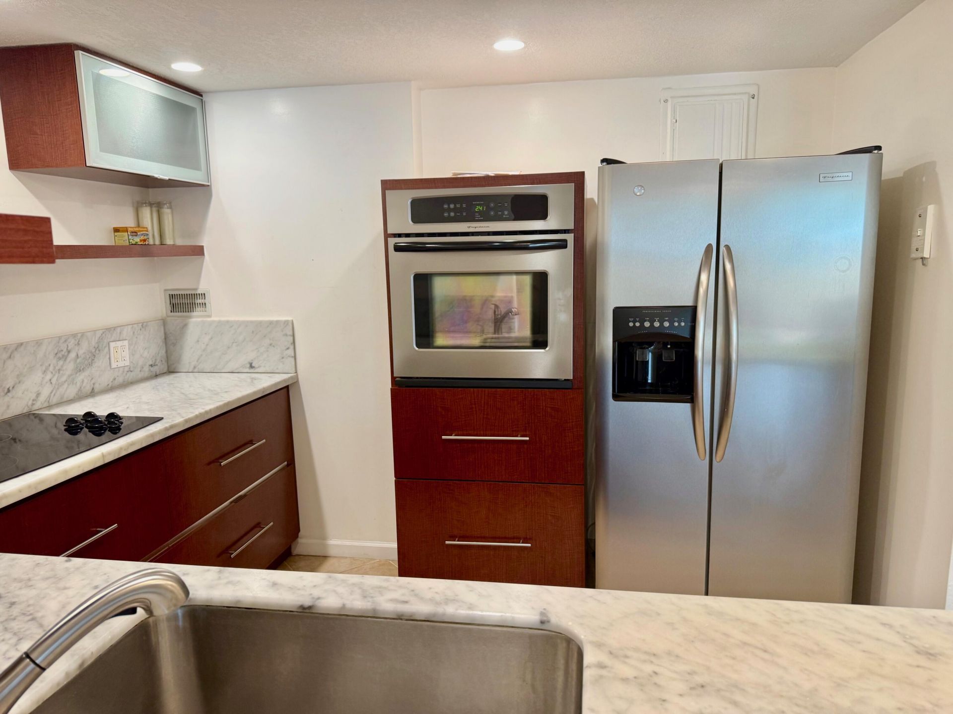 1000 Spanish River Road, Unit 1B, Boca Raton, FL 33432 Photo