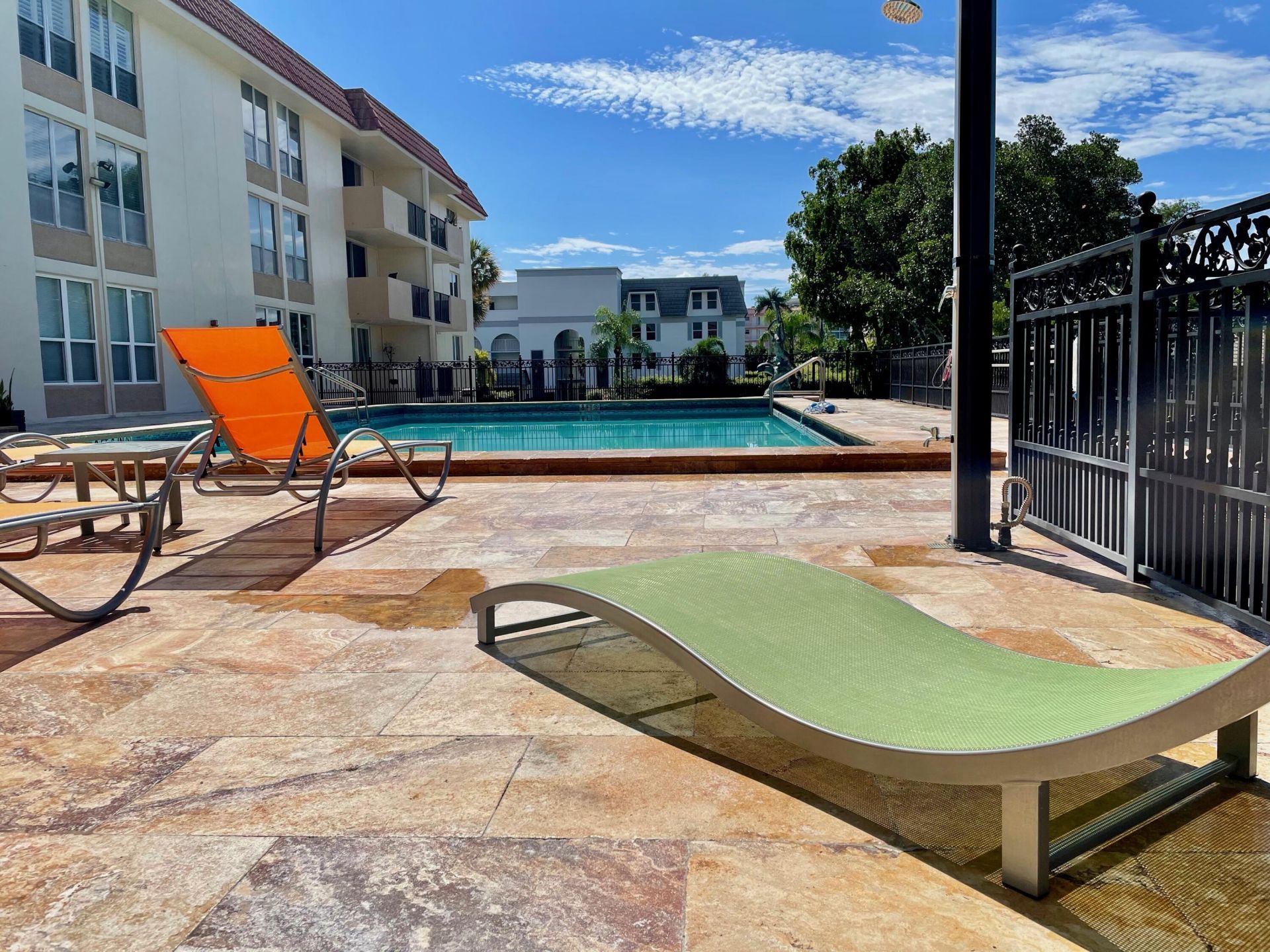 1000 Spanish River Road, Unit 1B, Boca Raton, FL 33432 Photo