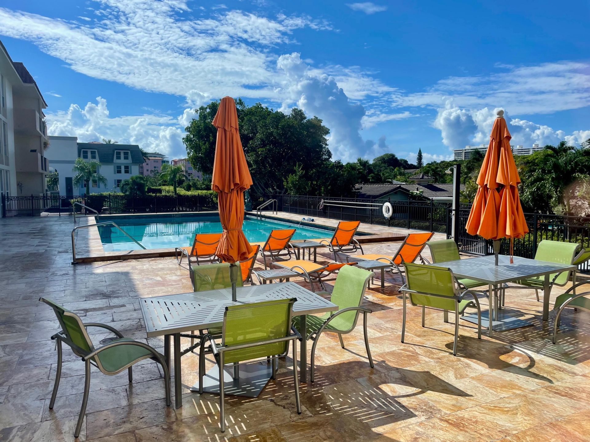 1000 Spanish River Road, Unit 1B, Boca Raton, FL 33432 Photo