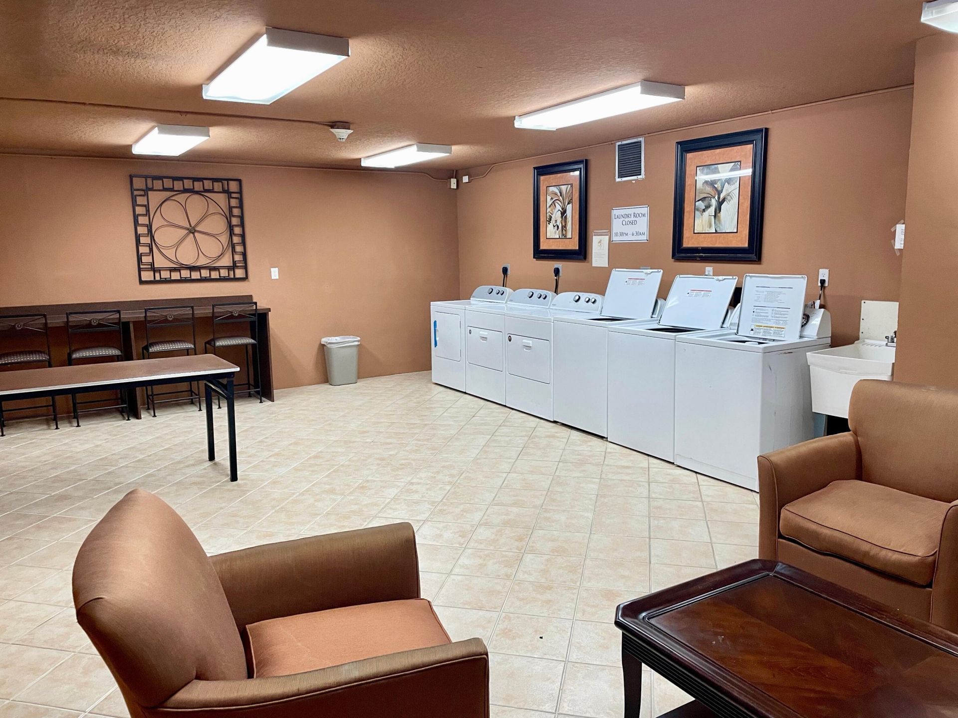 1000 Spanish River Road, Unit 1B, Boca Raton, FL 33432 Photo