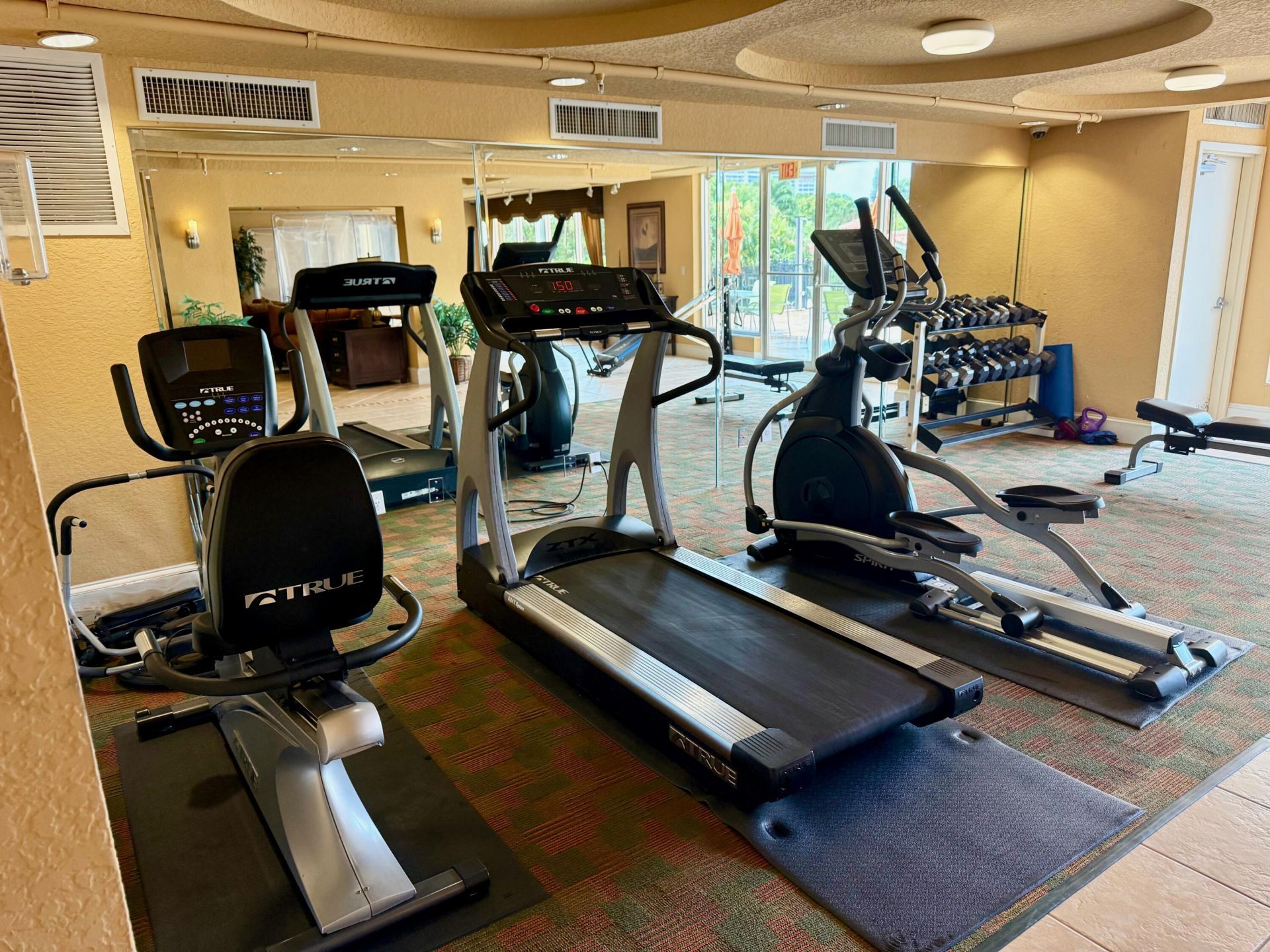 1000 Spanish River Road, Unit 1B, Boca Raton, FL 33432 Photo