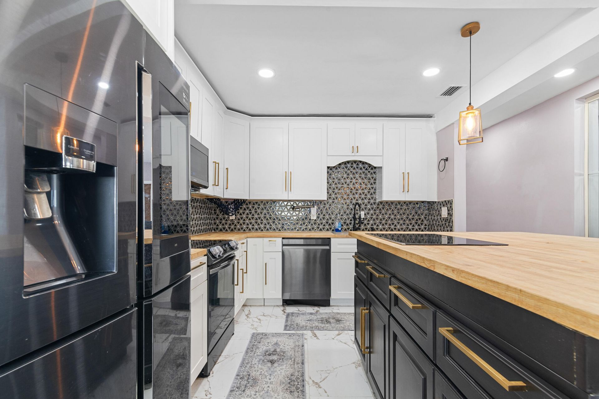 1820 SW 22nd Avenue, Fort Lauderdale, FL 33312 Photo