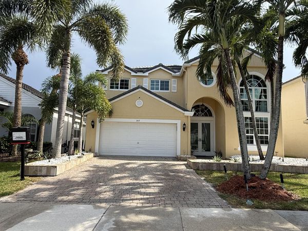 307 BERENGER Walk, Royal Palm Beach, FL 33414